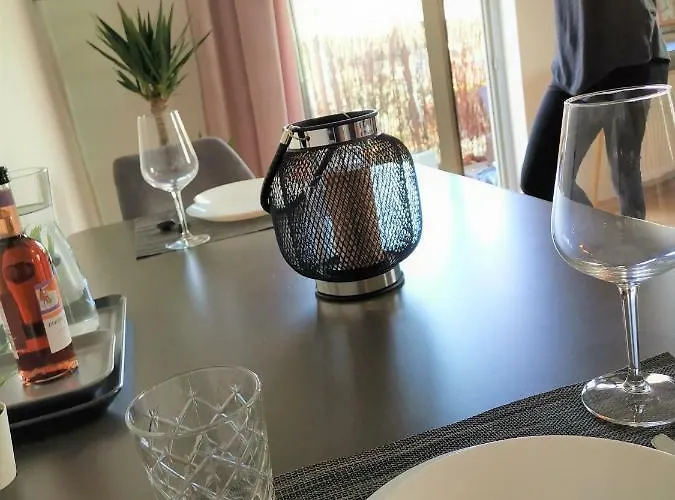 Modernes Neustadt Apartamento
