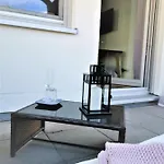 아파트 Modernes Neustadt